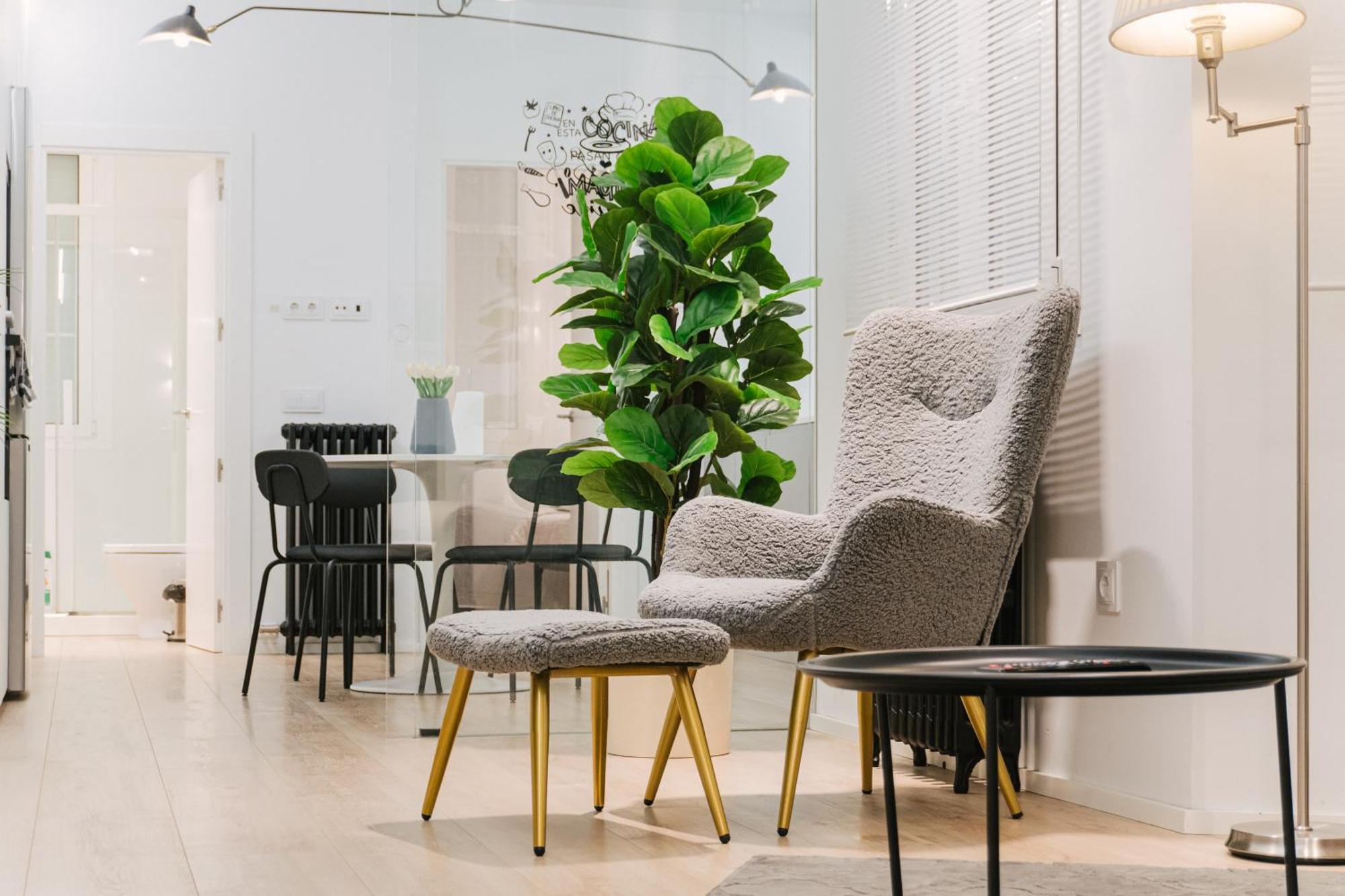 Lujoso Y Amplio Apartamento Con Parking Incluido Leon Exterior photo